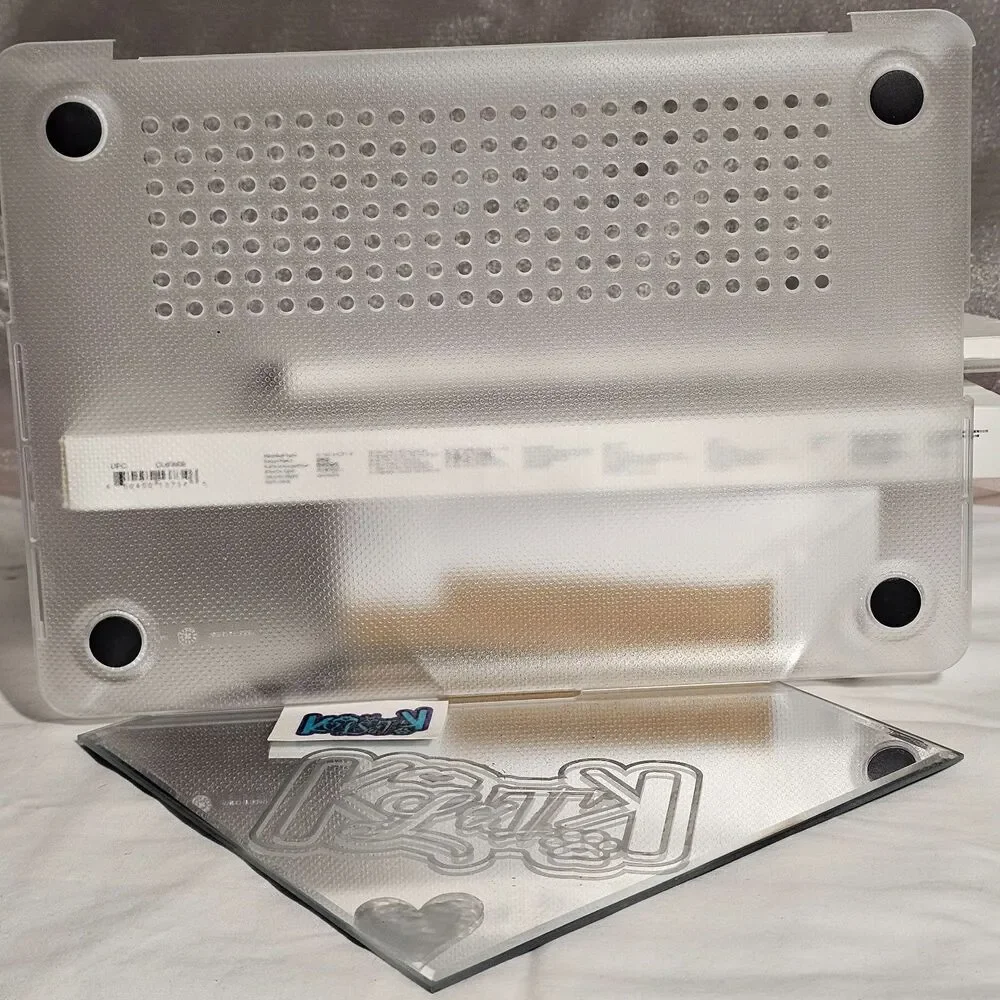 Incase Clear Frost Hardshell Protective Laptop Case 13